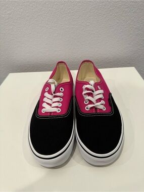 Vans Women's Two-Tone Pink & Black Canvas Sneakers